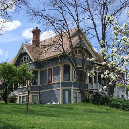 Robin'S Nest Bed & Breakfast San Andreas Екстериор снимка