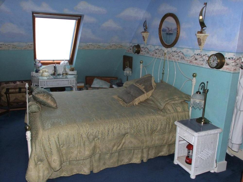 Robin'S Nest Bed & Breakfast San Andreas Стая снимка