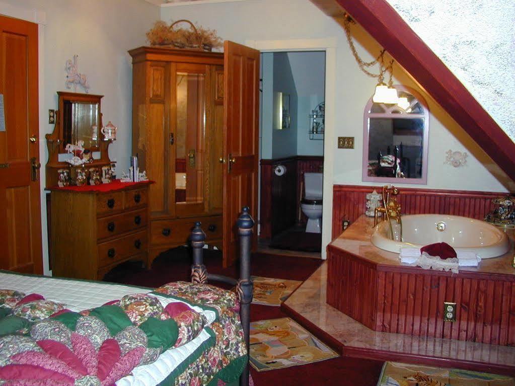 Robin'S Nest Bed & Breakfast San Andreas Екстериор снимка