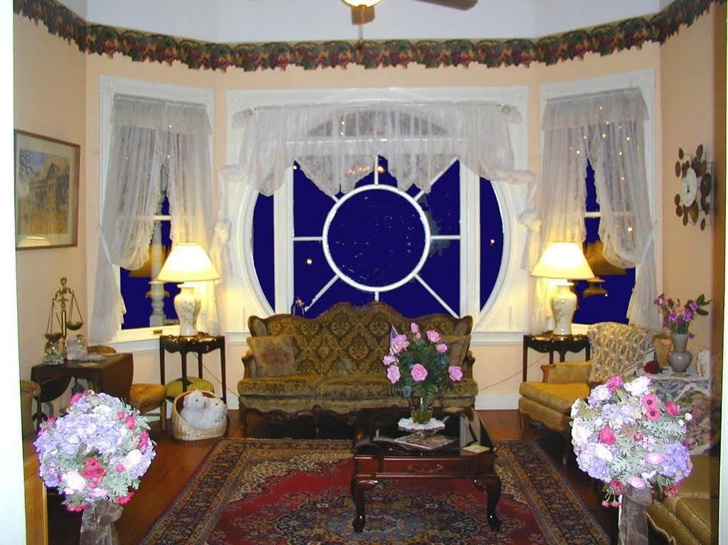 Robin'S Nest Bed & Breakfast San Andreas Екстериор снимка